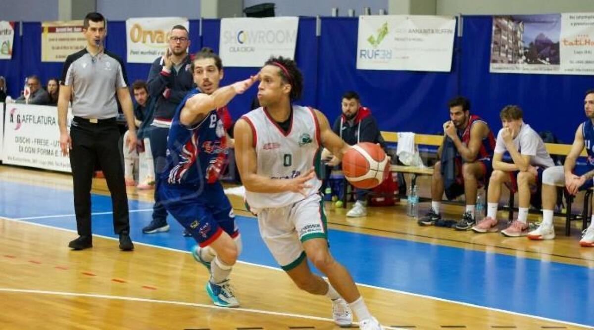 Basket C, Alessandro Joshua Goi è un giocatore del Santarcangelo - 