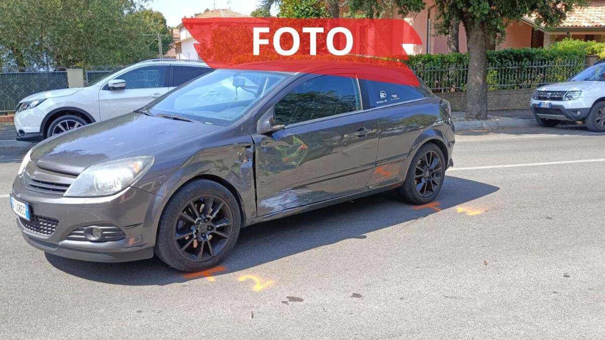 Incidente tra auto e scooter, giovane gravemente ferito - Foto Ballante
