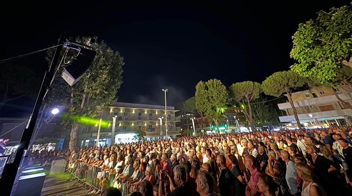 Ferragosto tra fuochi e musica a Misano Adriatico: tutti gli eventi - Misano Adriatico, Friday Night