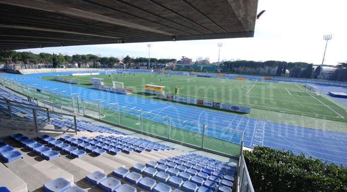 Calcio D, martedì 13 al Nicoletti il primo trofeo Bernardo Cassese: in campo U.Riccione, V.Francavilla e Ancona - Lo stadio comunale Italo Nicoletti di Riccione