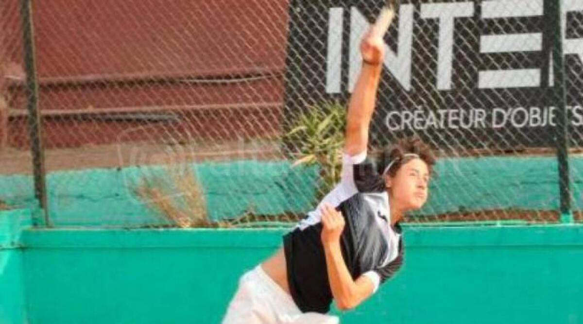 Tennis, sui campi del Queen's Club Cattolica in gara 13 giovani -