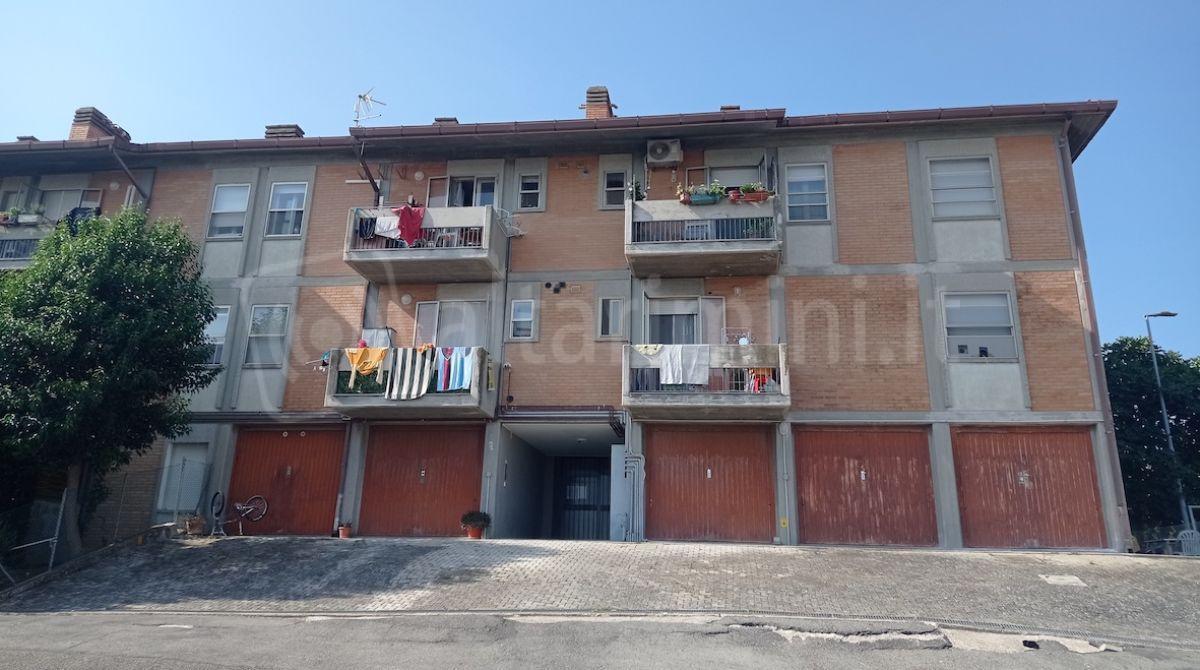 San Clemente, edificio via Pascoli: iniziano i lavori di riqualificazione dell'immobile di proprietà del comune -