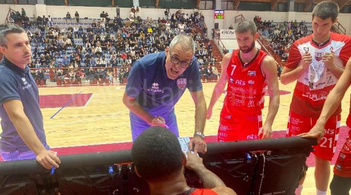Basket A2, RivieraBanca: venerdì 16 il raduno al PalaSGR di Santarcangelo -