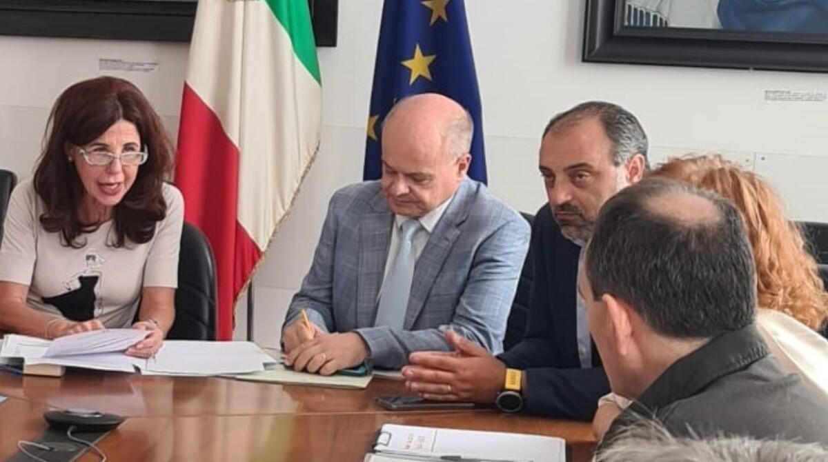 Ferragosto 2024: Rimini potenzia i servizi di sicurezza e prevenzione - Il consiglio di prefettura
