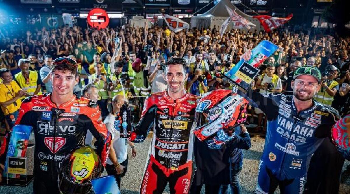 Motociclismo, Racing Night: Pirro (Superbike) e Taccini (Supersport 600 NG) trionfano tra la folla di Misano -