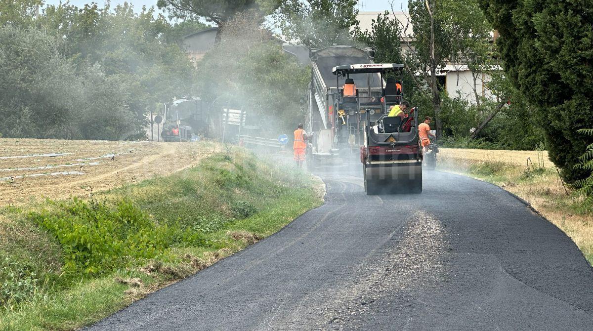Coriano, partiti i lavori di asfaltatura nelle frazioni -
