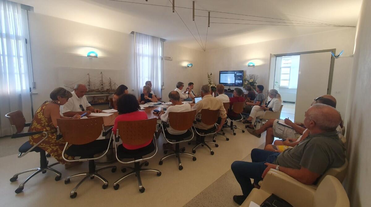 A Riccione si parte con gli "hub urbani" per un rilancio socio-economico della città - Tavolo permanente sul commercio