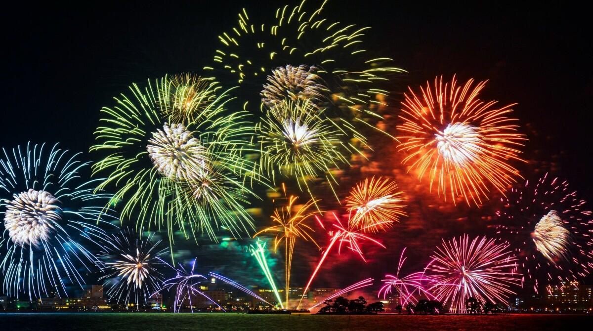 Ferragosto a Cattolica: gli auguri della sindaca e i fuochi d'artificio al porto - Foto di repertorio