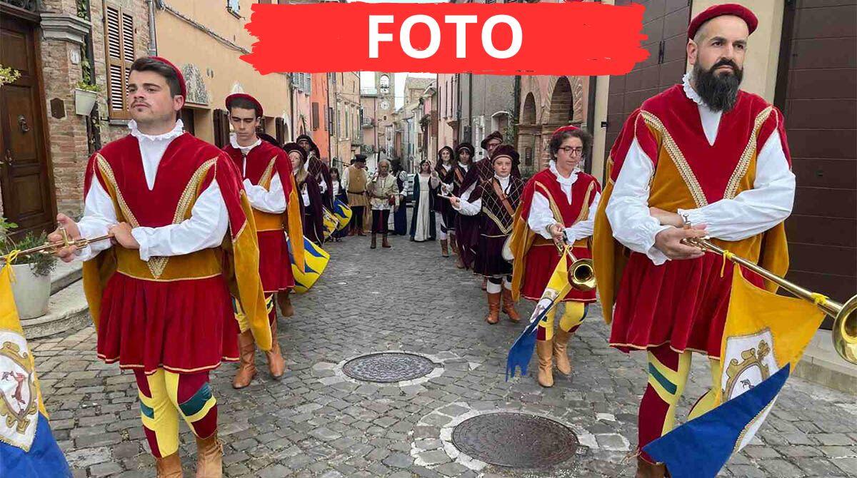 Palio de lo Daino 35esima edizione: Mondaino diventa la capitale del Medioevo e del Rinascimento -