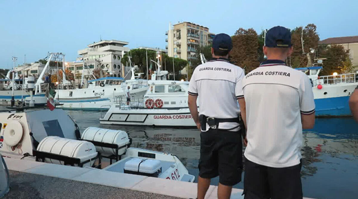 Imprenditori balneari occupano spiaggia libera a Cesenatico, denunciati - Archivio