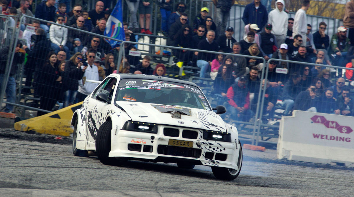 Eventi a Riccione: motori, musica e cultura protagonisti -