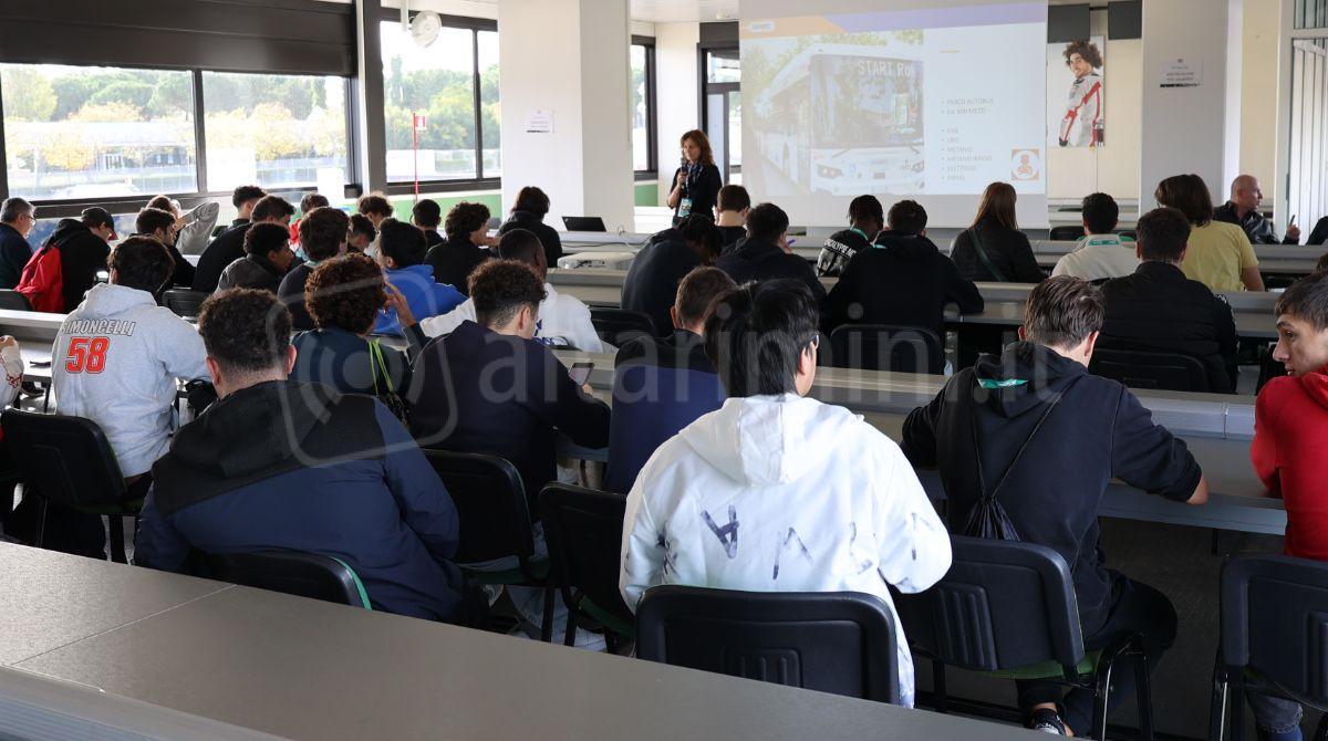 School’s out: tirocinio formativo nelle officine di Start Romagna per 2 neo diplomati -