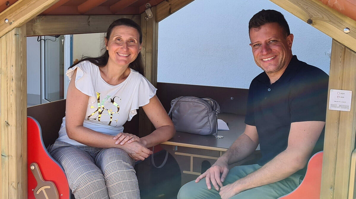 Nuovi giochi per la scuola dell'infanzia di Canonica: consegna con il Sindaco Sacchetti - Silvana Rinaldi e Filippo Sacchetti