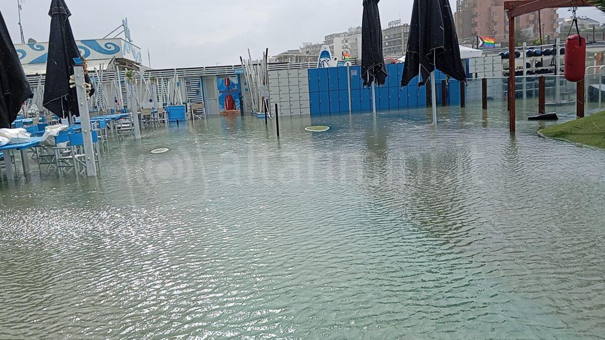Nuova allerta meteo rossa su Rimini e Provincia, ma maltempo si attenua - 