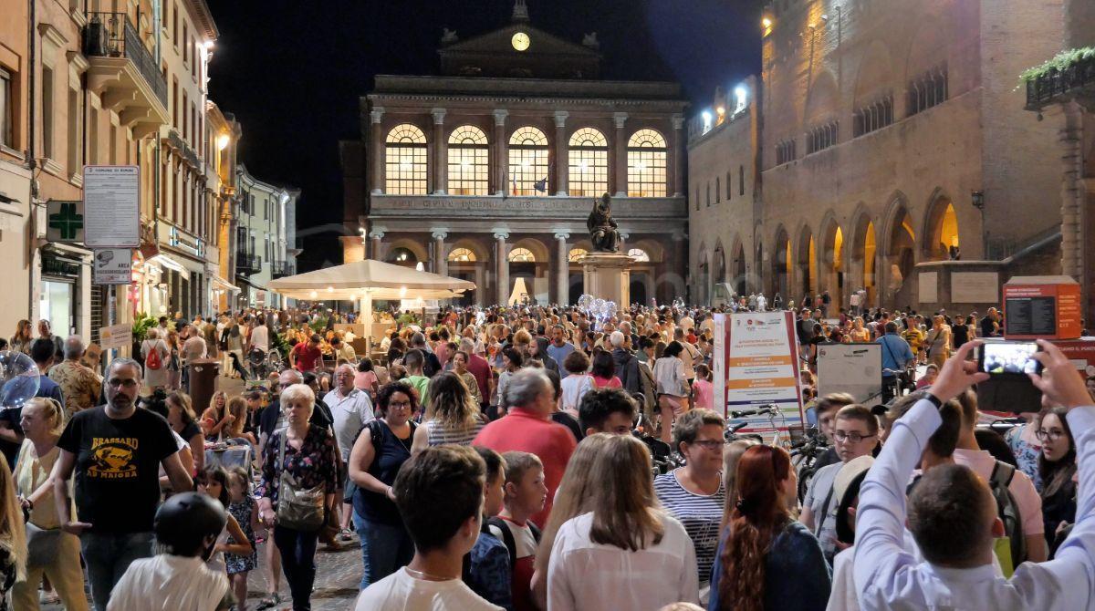 Cresce il turismo in Riviera e in Regione nel 2024: ottimismo per i dati di agosto - 