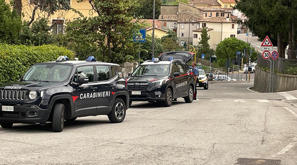 Lite tra due lavoratori: parole grosse, un pugno. Arrivano ambulanza e carabinieri - La chiamata al numero unico per le emergenze è scattata nel pomeriggio di oggi, 24 settembre
