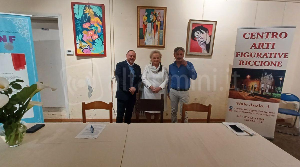 Una mostra ed un concorso sulla linea Gotica. Premiazioni a Riccione - Il presidente ANF Raffaele Scozzafava, la presidente della giuria del Concorso Daniela Ricci, il presidente del Centro Arti Figurative di Riccione Massimo Dina