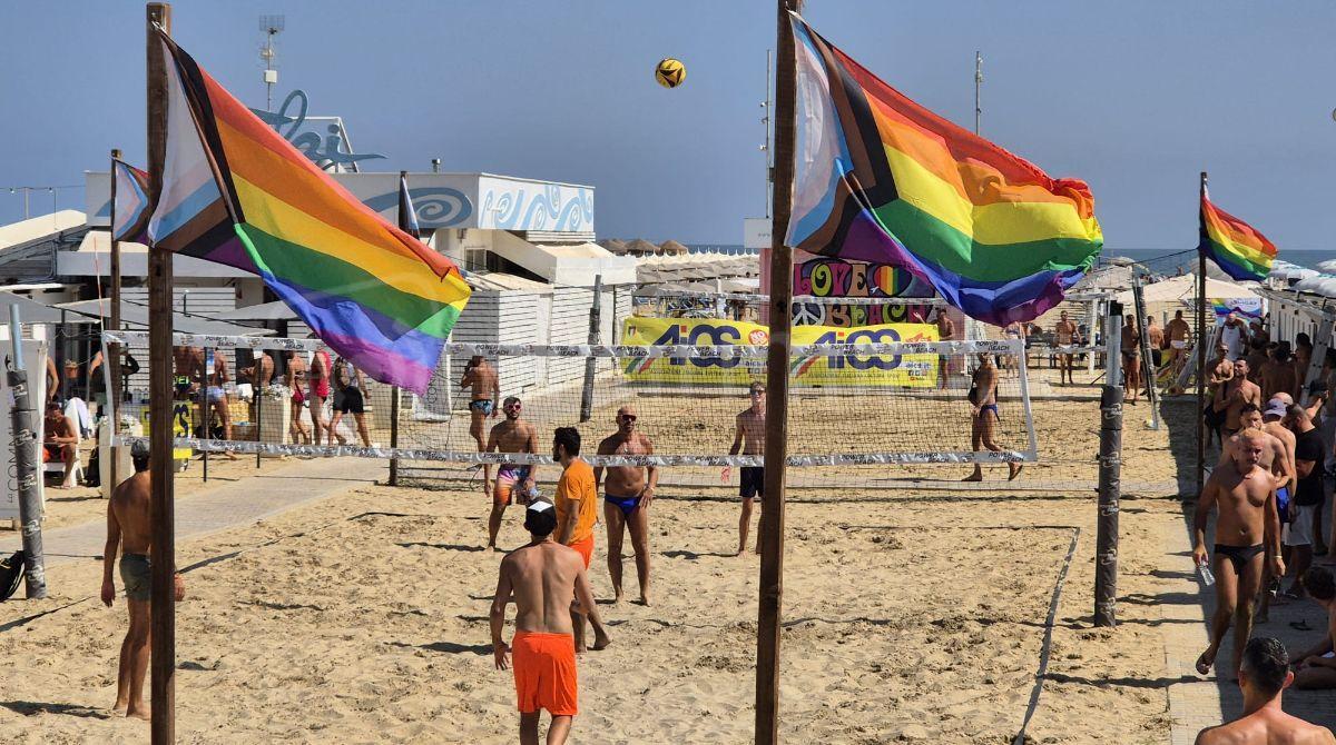 Rimini Rainbow Cup: successo per il torneo di beach volley LGBTQI+ &amp; friends - 