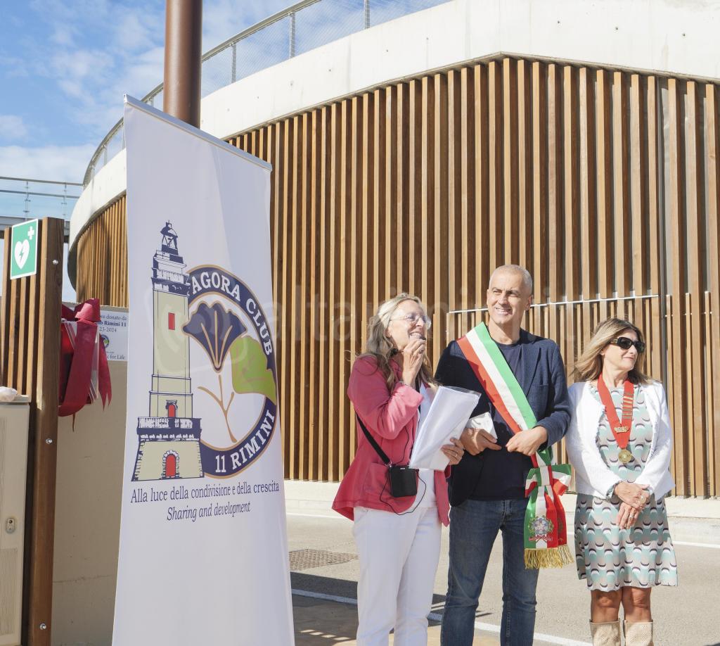 Rimini; 30/09/2024: Comune RN, Ufficio Stampa, inaugurazione defibrillatore in p.le Kennedy©Riccardo Gallini /GRPhoto