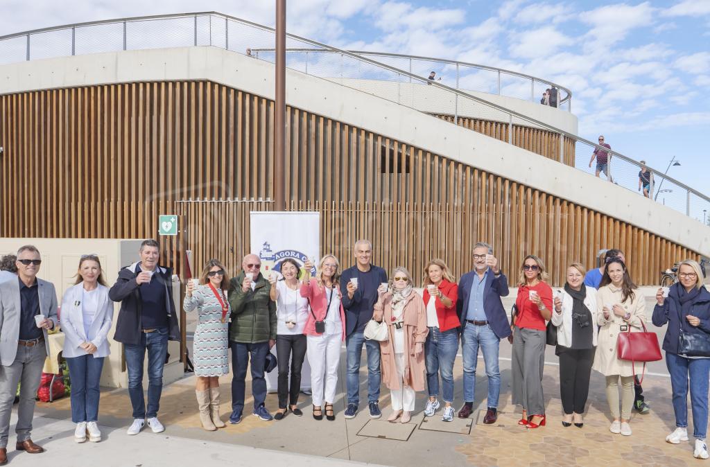Rimini; 30/09/2024: Comune RN, Ufficio Stampa, inaugurazione defibrillatore in p.le Kennedy©Riccardo Gallini /GRPhoto