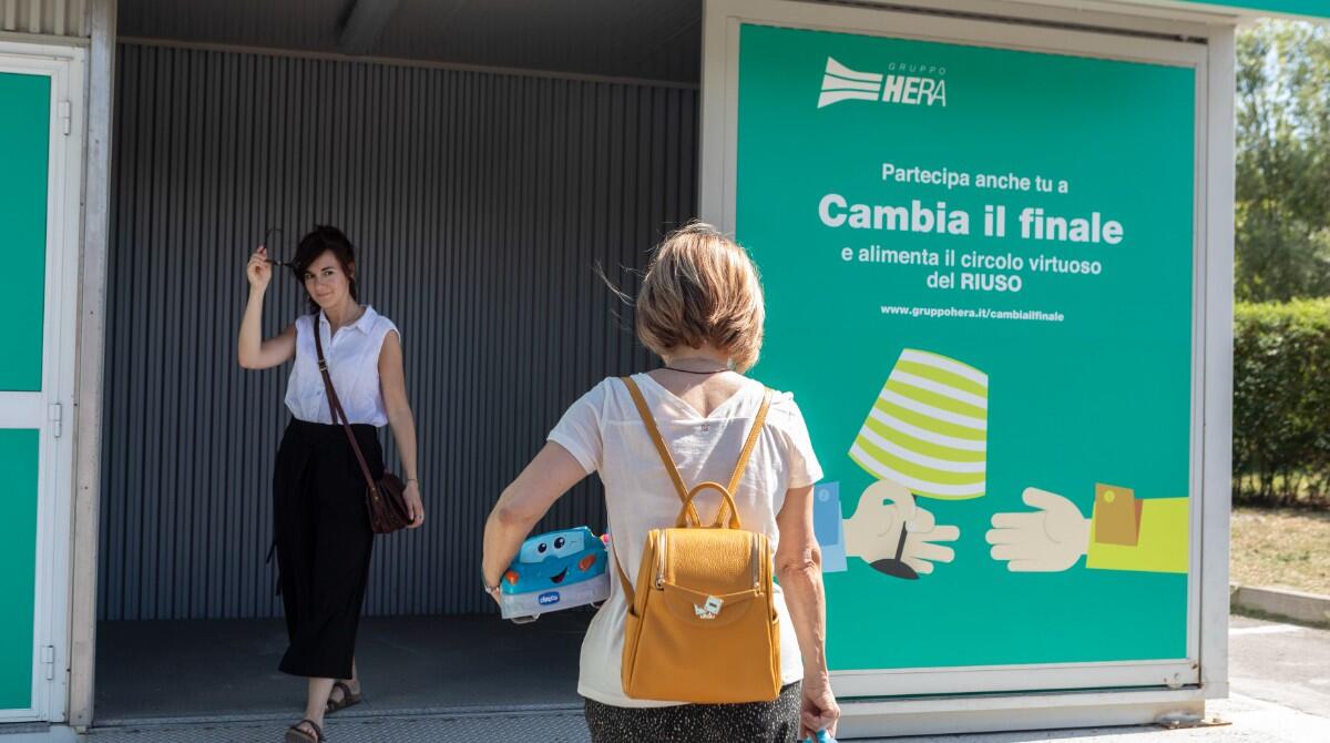 Rimini: due anni di attività per l’area del riuso di via Nataloni: a settembre 2024, donazioni da 263 cittadini - Area riuso