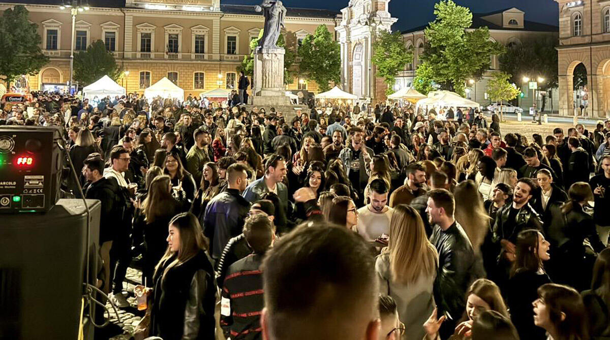 Discoborgo trasforma Santarcangelo in una discoteca all'aria aperta - 