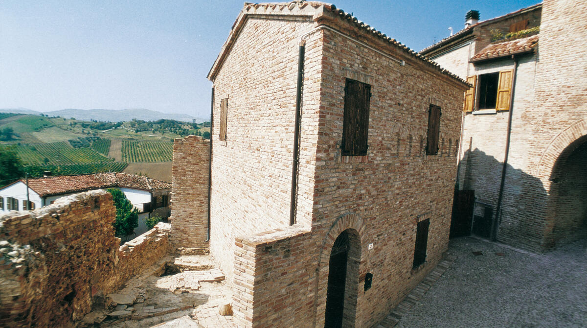 I tesori nascosti di Coriano: l’Antiquarium Malatestiano riapre al pubblico -
