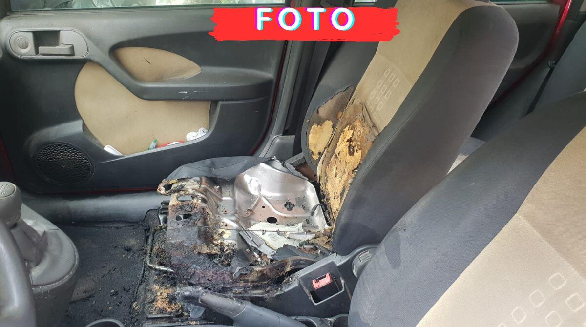 Piromane delle Fiat Panda ancora in azione: uomo prova a spegnere le fiamme, intossicato - 