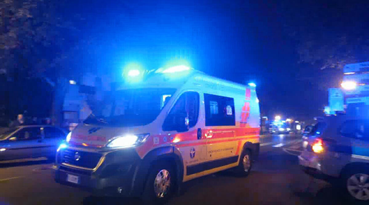 Violento frontale a Verucchio nella notte, parroco di San Marino in gravi condizioni - Archivio