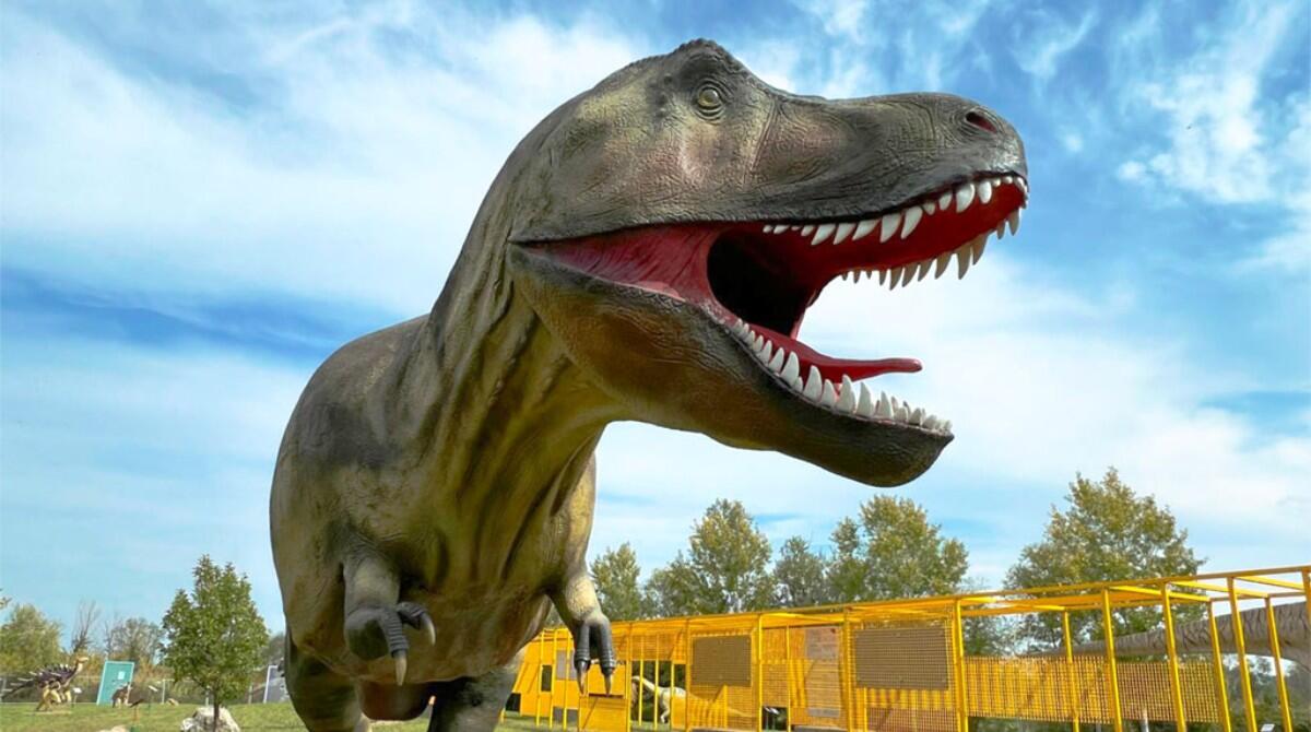 I dinosauri a grandezza naturale del Dino Park “World Of Dinosaurs”in mostra a Poggio Berni -