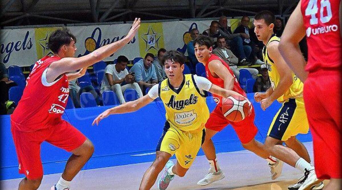 Basket giovanile, RBR: all'esordio U19 trafitta nel derby (74-87). U17 in campo sabato -