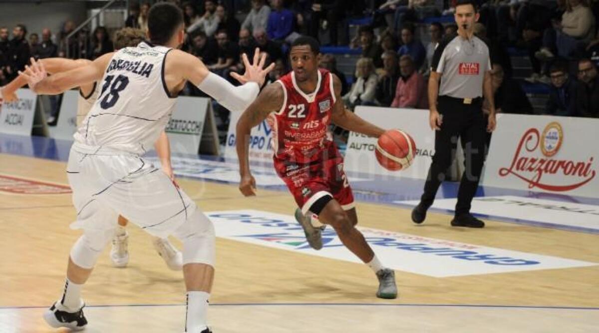 Basket A2, RivieraBanca cala il pokerissimo: successo sul parquet del Gruppo Mascio Orzinuovi (81-98) -