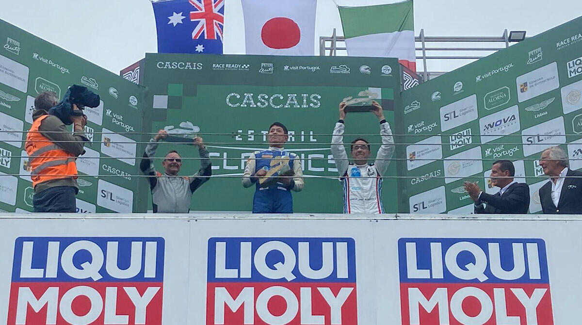 Formula 1 storica: il pilota di casa Marco Bianchini si distingue all'Estoril - Marco Bianchini sotto il tricolore italiano