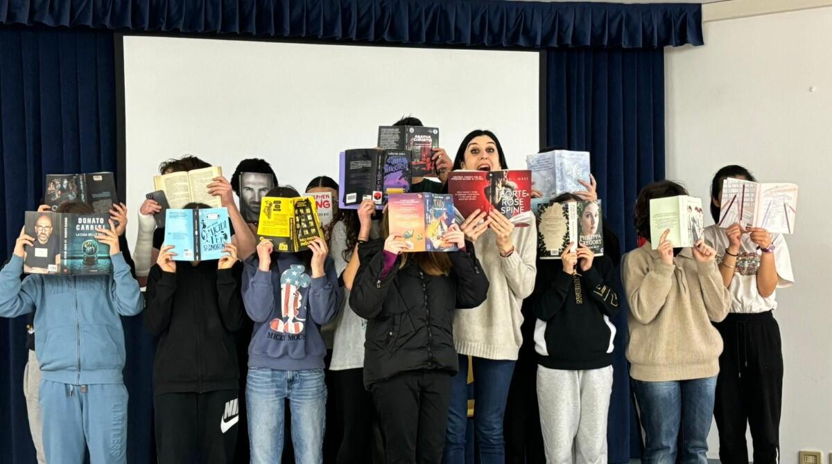 Tornano gli appuntamenti letterari per giovani e adulti alla Biblioteca di Riccione - Il gruppo di lettura "Rifugio Teen"