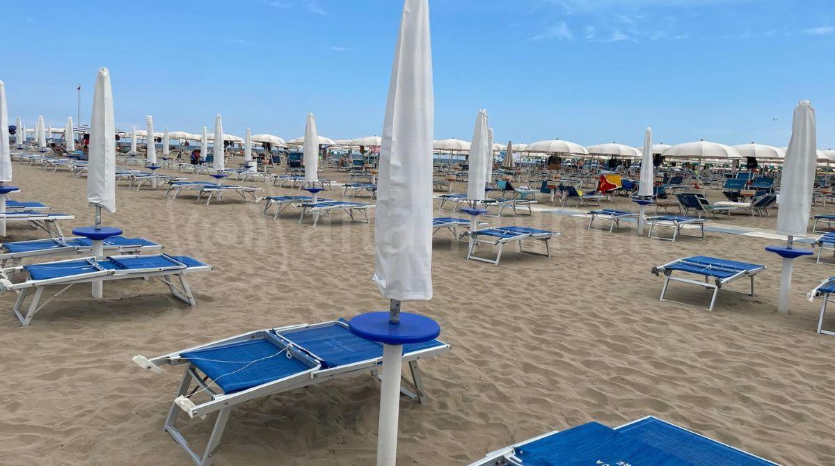 Rimini e la sfida balneare: ripensare la direttiva Bolkestein per il turismo europeo - Archivio