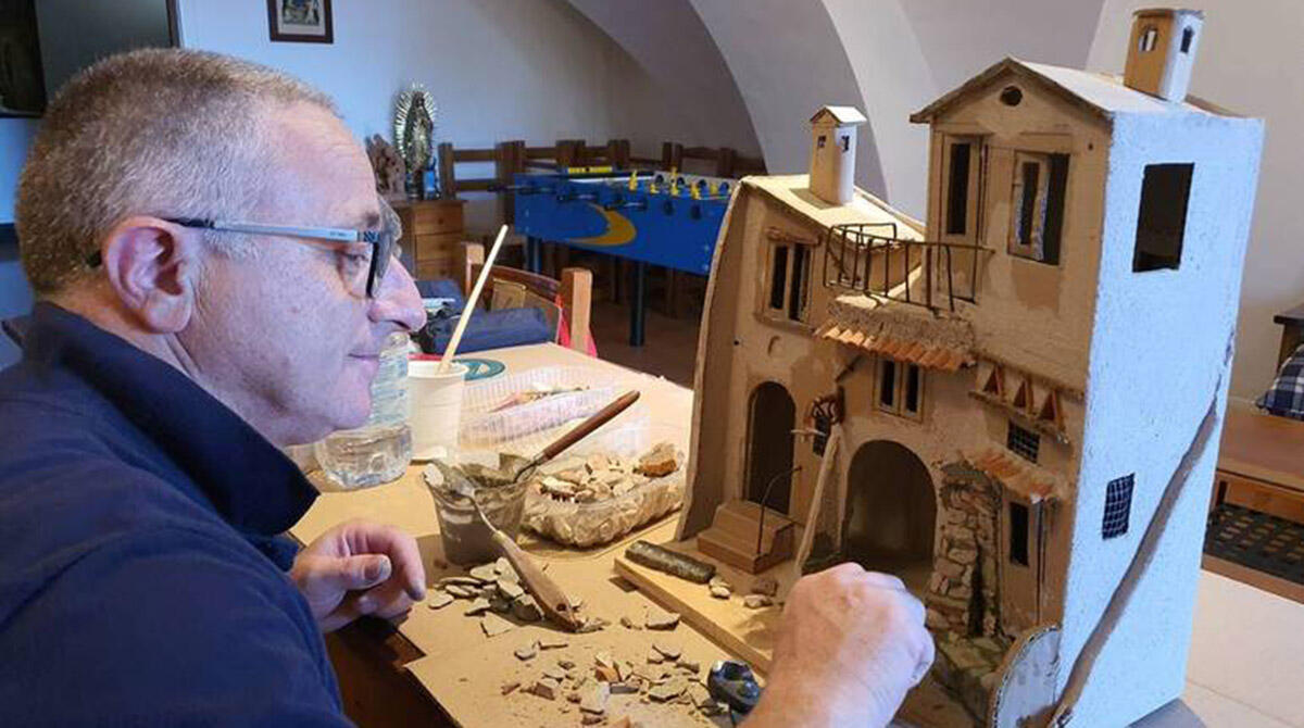 L'arte del Presepe: a Sant'Agata Feltria arriva il corso con il maestro Gennaro Cerqua - Gennaro Cerqua