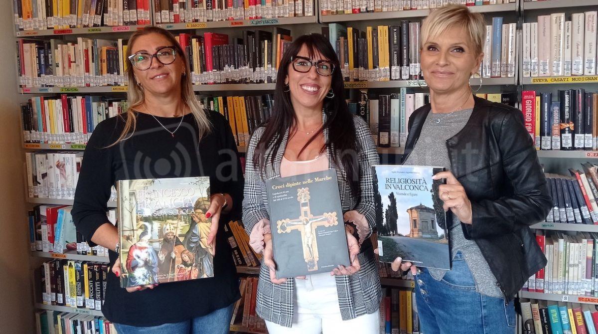 San Clemente, sempre più lettori alla biblioteca Tasini - Stefania Tordi, Sammantha Baiocco, Mirna Cecchini