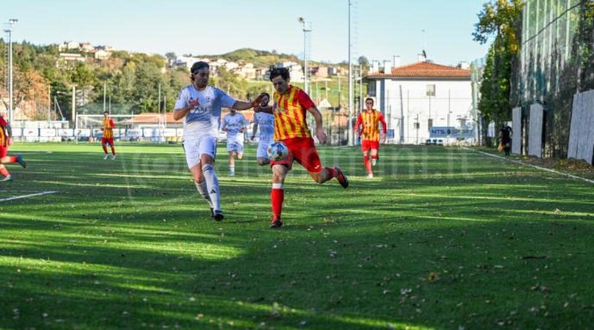 Calcio RSM, il San Giovanni sgambetta il Cosmos (2-1). Goleada Virtus (7-0) -