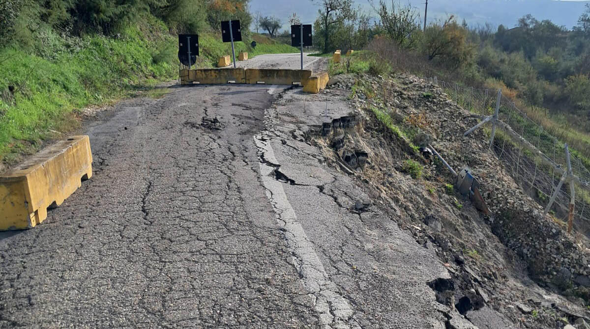 Emergenza frana di Sapigno: residenti chiedono aiuto - Frana nella frazione di Sapigno, Sant'Agata Feltria