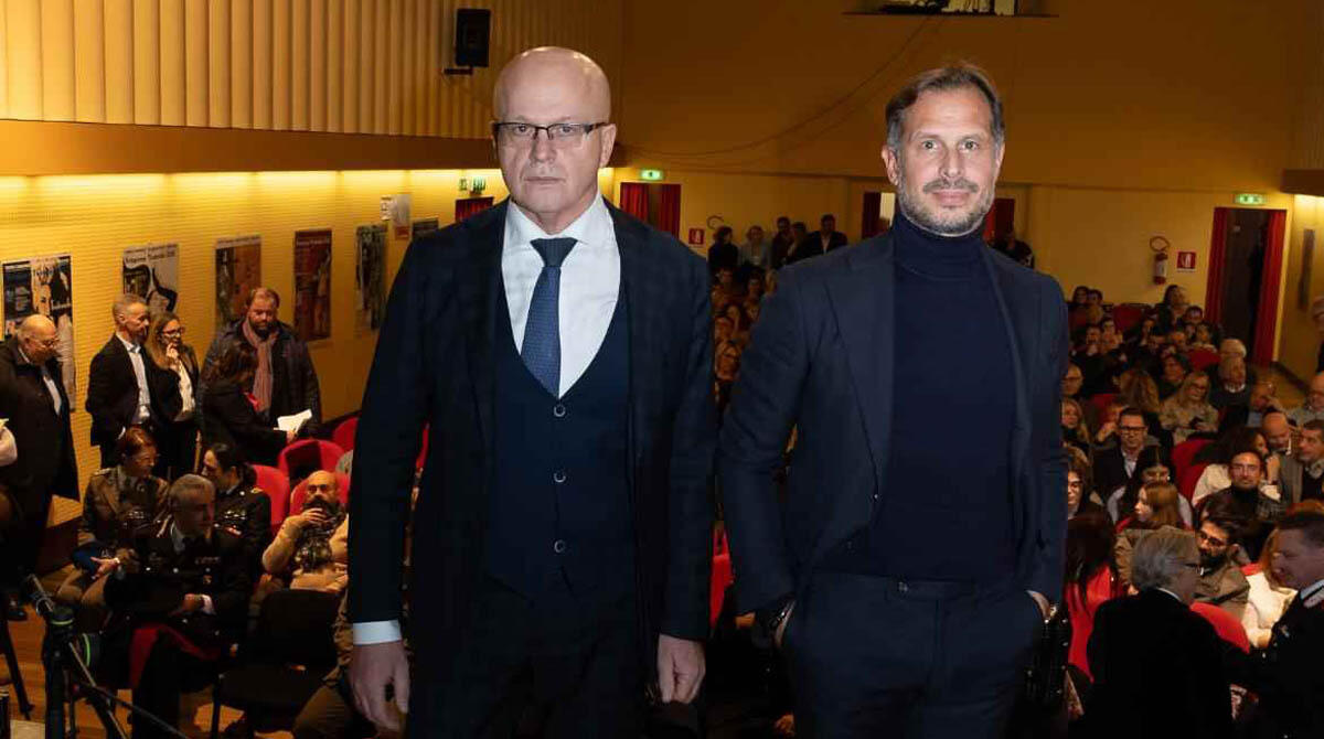 La perseveranza del Santo, il libro di Davide Grassi presentato al teatro Massari - Davide Ercolani e Davide Grassi PH D.CARDONE
