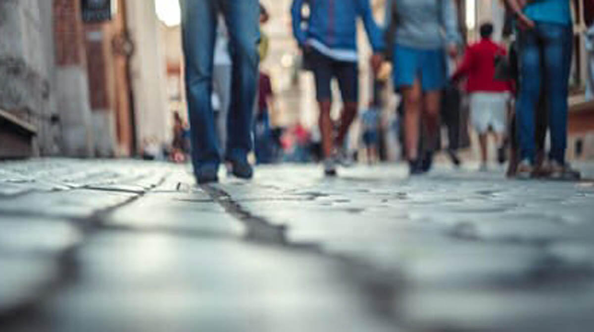 Tre quartieri al centro di “Gente di Rimini”: passeggiate partecipative contro l’isolamento sociale -