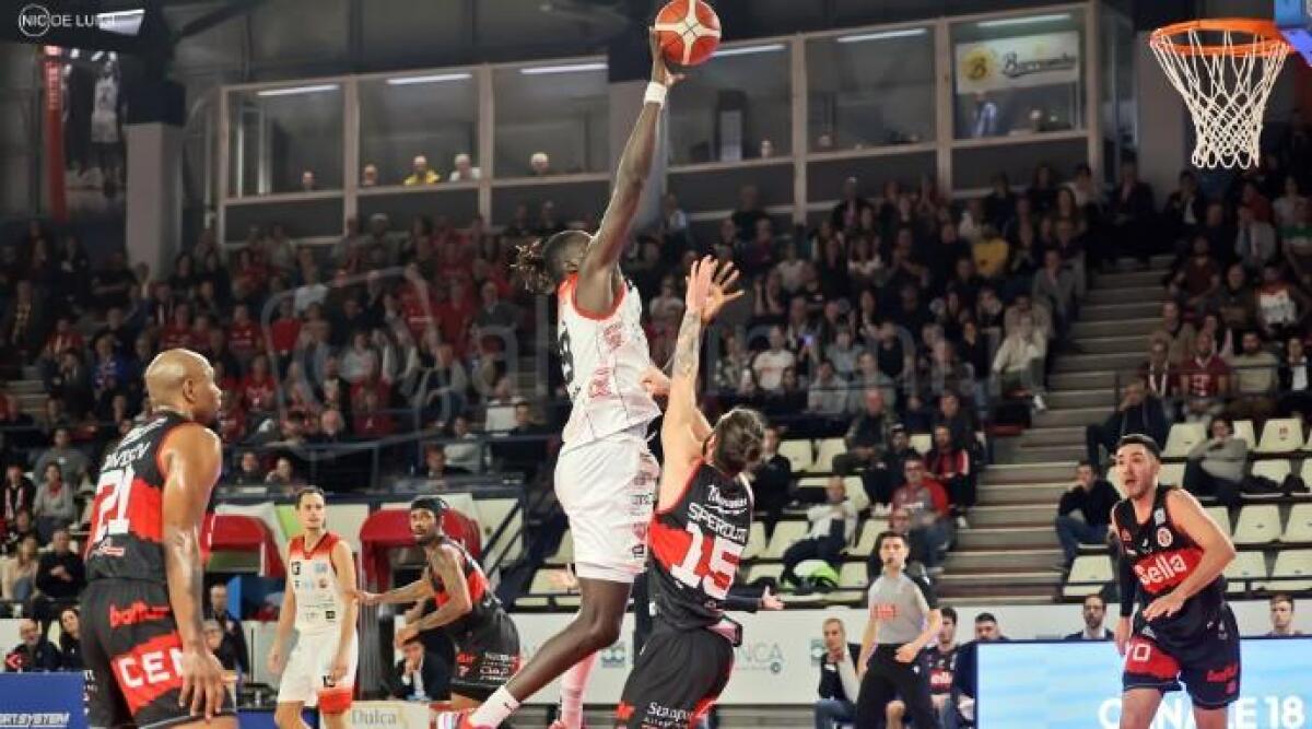 Basket, RivieraBanca al Flaminio: alla scoperta dell'Avellino neopromosso -
