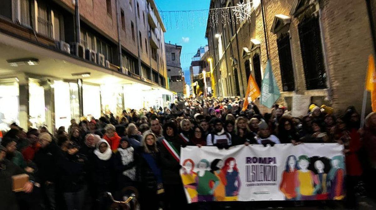 "E' per te": torna a Rimini la camminata per l'eliminazione della violenza sulle donne -