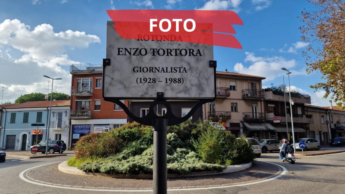 Enzo Tortora: Rimini omaggia il giornalista e conduttore -
