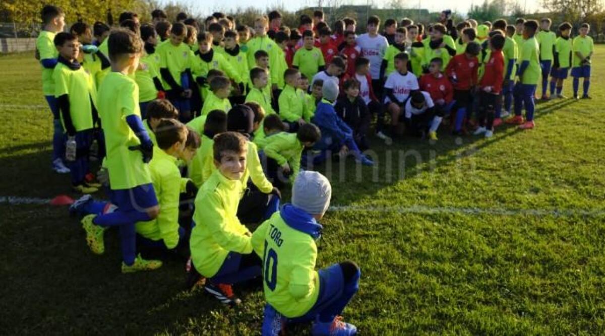 Calcio giovanile, Tropical Coriano: per 70 baby stage a Parma, che emozione. Under 19 vincente -