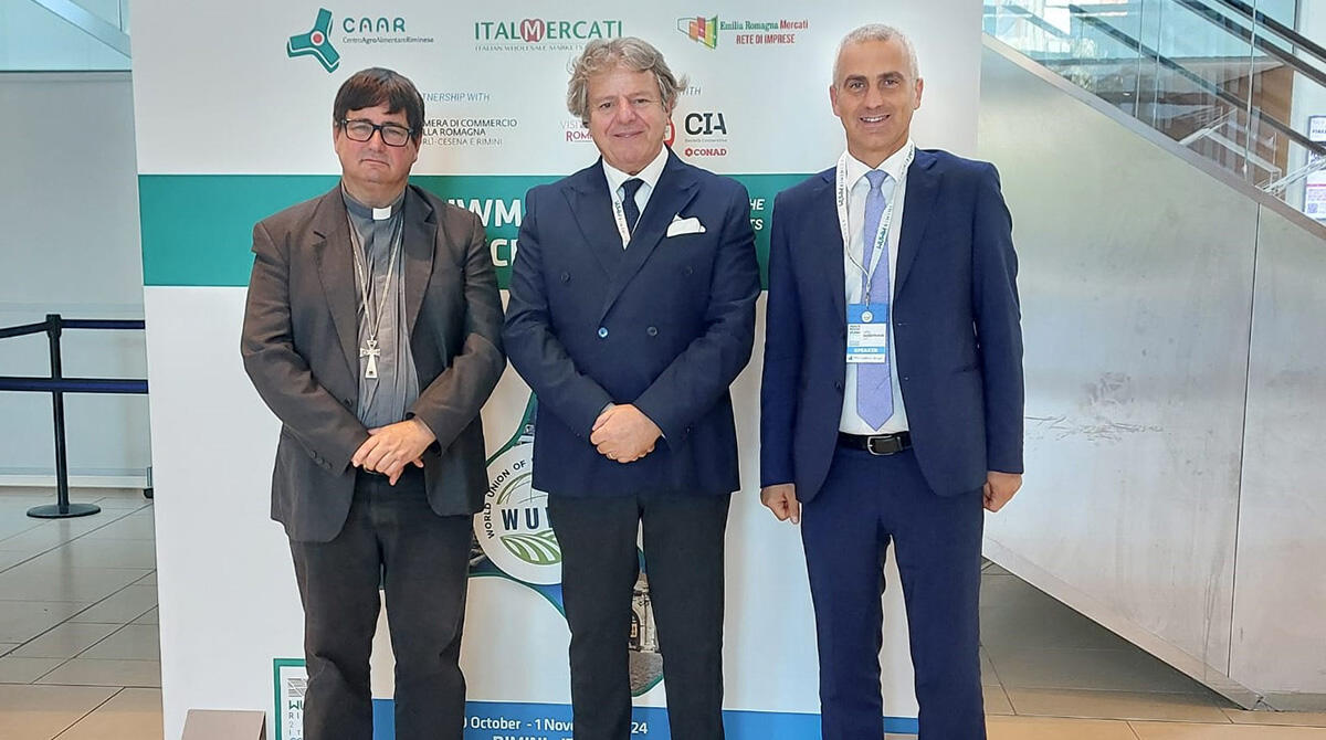Successo globale e sguardo al futuro: conclusa a Rimini la 40ª Conferenza Mondiale Wuwm - Vescovo Anselmi, Indino, sindaco Sadegholvaad