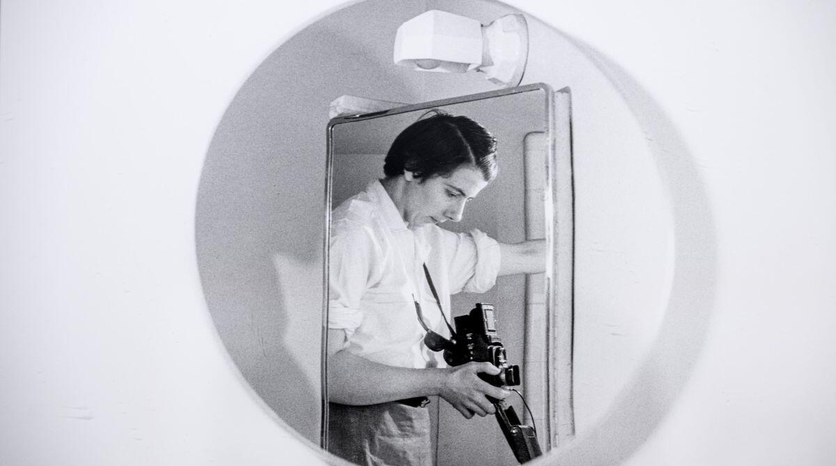 Visite guidate gratuite alla mostra su Vivian Maier a Villa Mussolini -