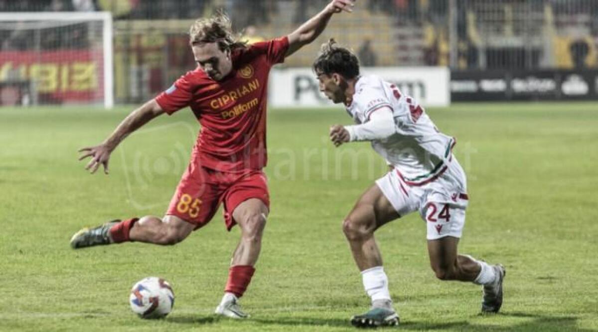Calcio D, sabato derby Ravenna-Forlì (ore 20): squadre divise da due punti -