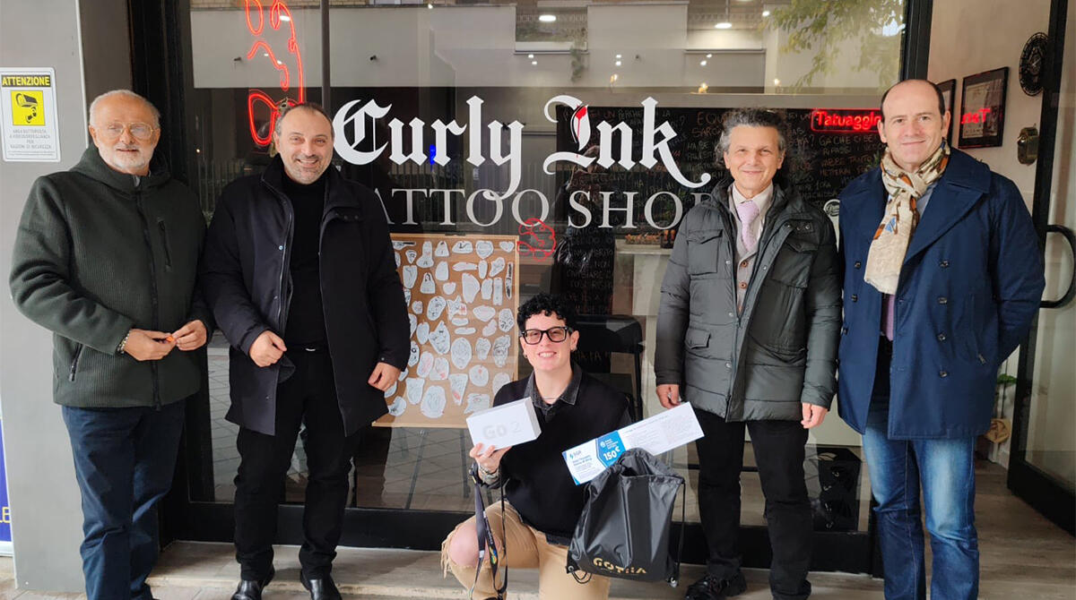 Rimini, ecco chi ha vinto il primo Trofeo dell'insegna - L'Assessore Juri Magrini, Angela Pugliese titolare di Curly Ink, Il Presidente di Zeinta di Borg Andrea Amadei, Fabio Fabbri direttore Romagnabanca Credito Cooperativo