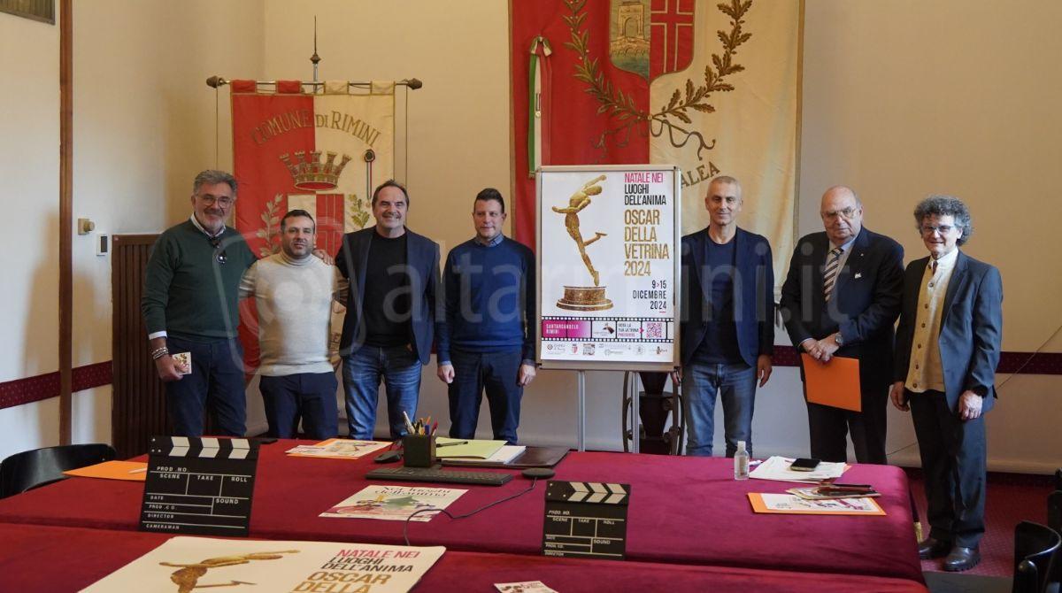 Natale 2024, creatività in vetrina: Rimini e Santarcangelo si sfidano per l'Oscar della Vetrina - 